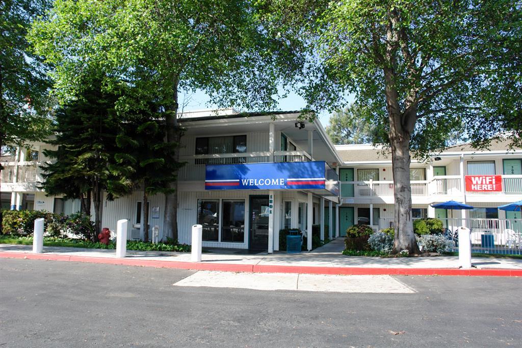 Motel 6-Oakland, Ca - Embarcadero Exterior photo