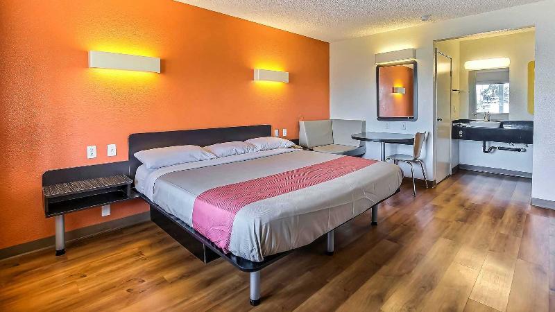 Motel 6-Oakland, Ca - Embarcadero Exterior photo
